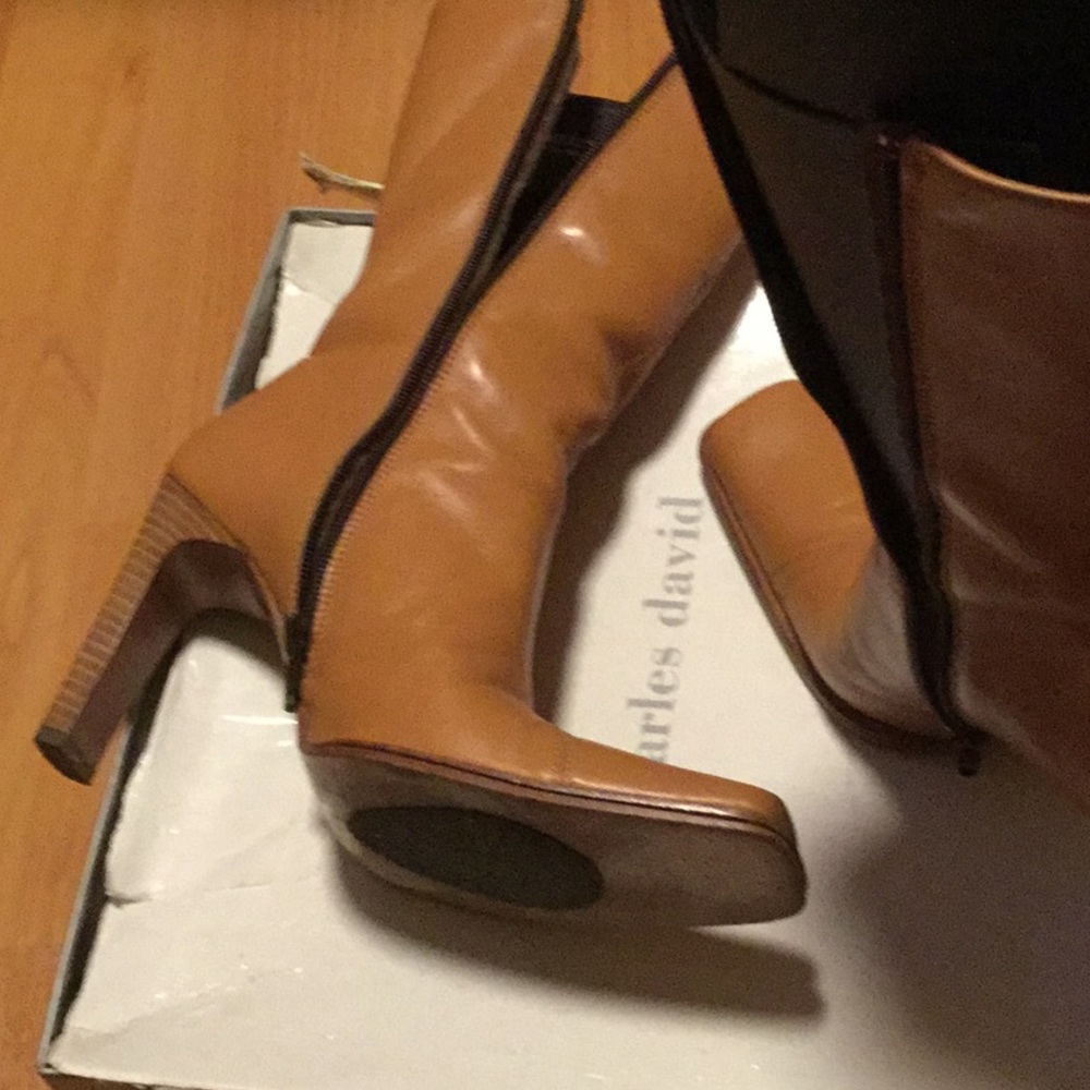 Charles David square toe Freedom Camel leather